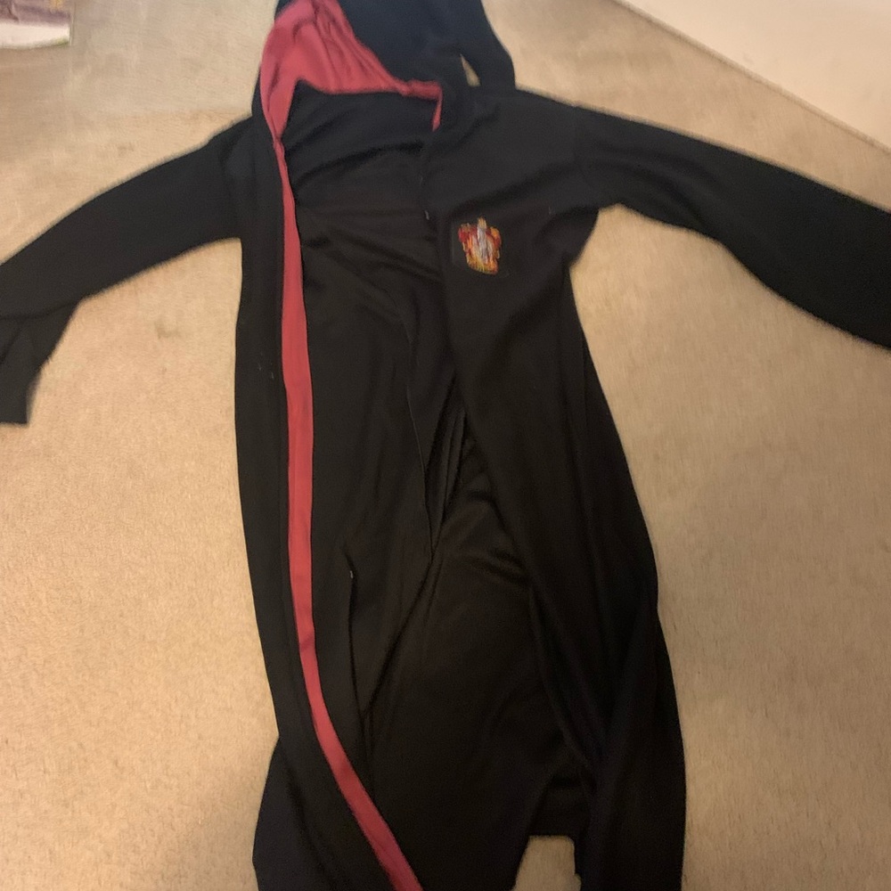 Harry Potter gryffindor robe costume. Size Large